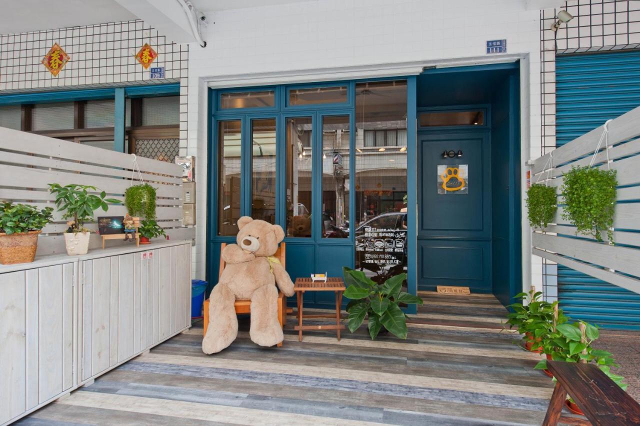 Leo 111/Arena Ruifeng Hotel Kaohsiung Exterior photo